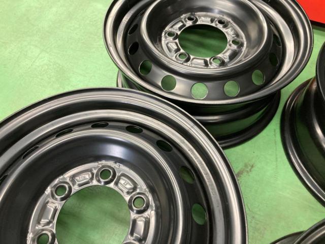 TOYOTA ハイエース/200系 純正スチールホイール