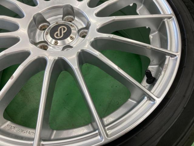ENKEI Racing RS05 + DUNLOP DIREZZA DZ102