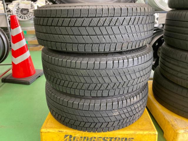 weds (Weds)
KEELER (Keeler)
FORCE
+
BRIDGESTONE (Bridgestone)
BLIZZAK
VRX3
205 / 70R15
