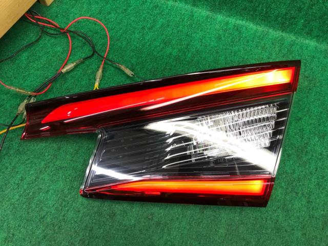 Honda (1 set)
Civic
TYPE
R/FL5
Genuine
Tail lens