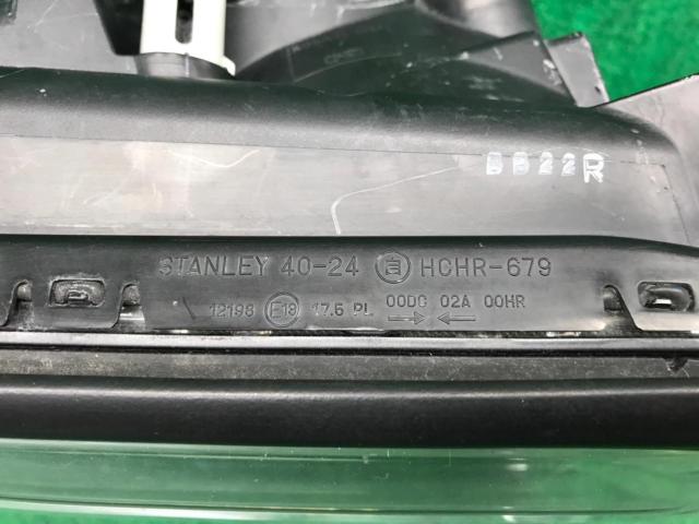 【右側】トヨタ GZG50 センチュリー 後期 HIDヘッドライト STANLEY 40-24