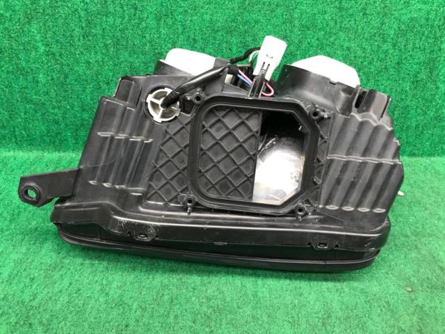 【右側】トヨタ GZG50 センチュリー 後期 HIDヘッドライト STANLEY 40-24