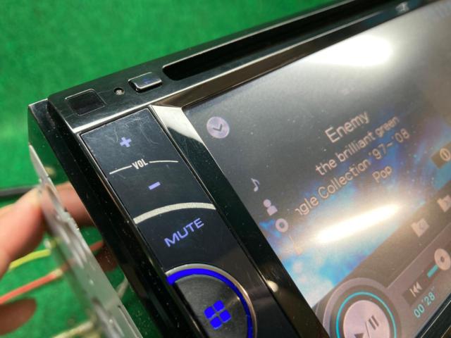 carrozzeria FH-780DVD【6.1V型 2DINヘッドユニット DVD/CD/USB/AUX/チューナー 2013年モデル】
