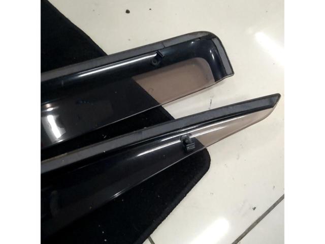 Toyota genuine
200 Hiace / Regius Ace genuine
Sun visor