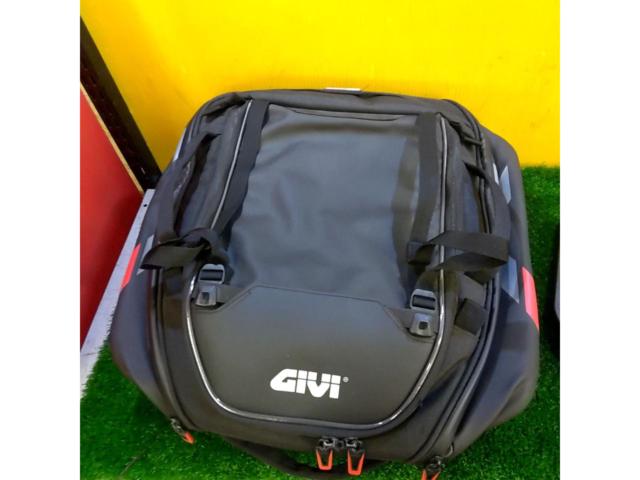 GIVI X-line XL08B ソフトバッグ