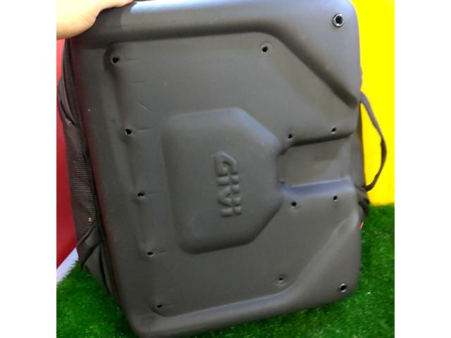 GIVI X-line XL08B ソフトバッグ