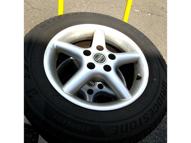 TARGA BORBET TYPE CF＋BRIDGESTONE BLIZZAK VRX2
