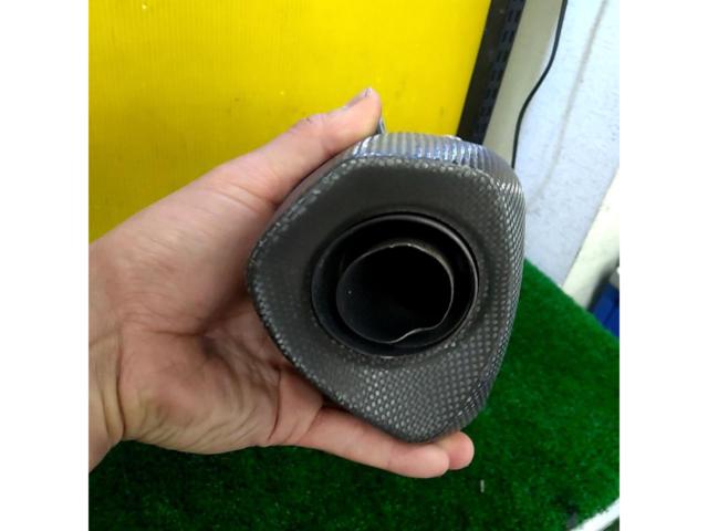 AKRAPOVIC
Slip online
Carbon Honda
CBR 250 RR / MC 51
2017-2025