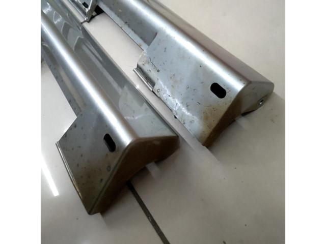 Daihatsu
MOVE
L175S
Genuine side step
Right and left