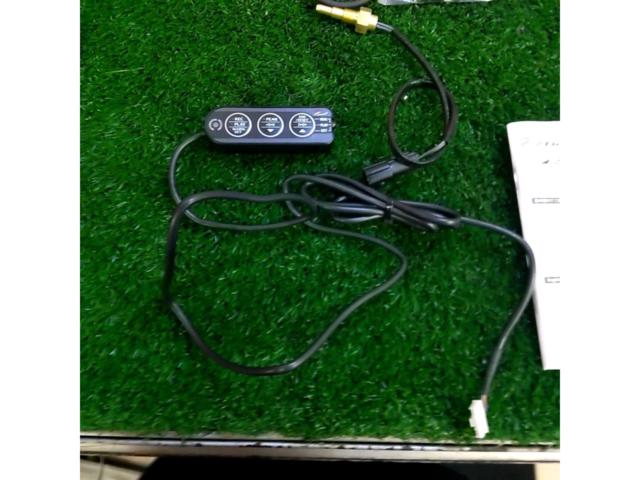 D'efi
Defi-Link
Meter
ADVANCE
BF
Water temperature gauge
DF10503
+
Defi-Link
Control
Unit
II
*Switch only