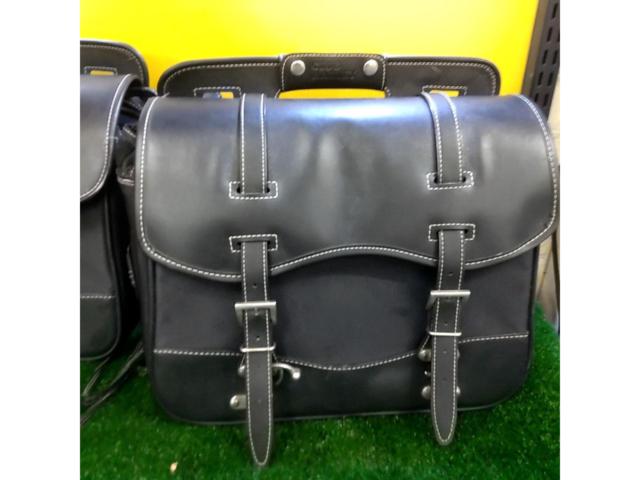 CLUB
HARLEY
x
DEGNER
Side back
