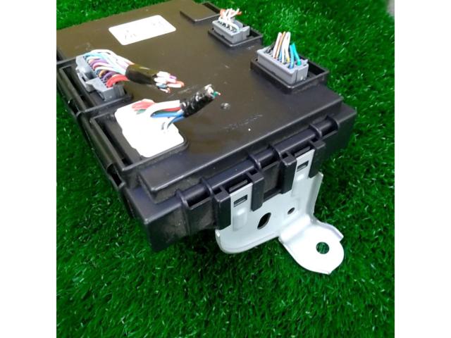 Suzuki genuine
Every / DA17V genuine
BCM controller