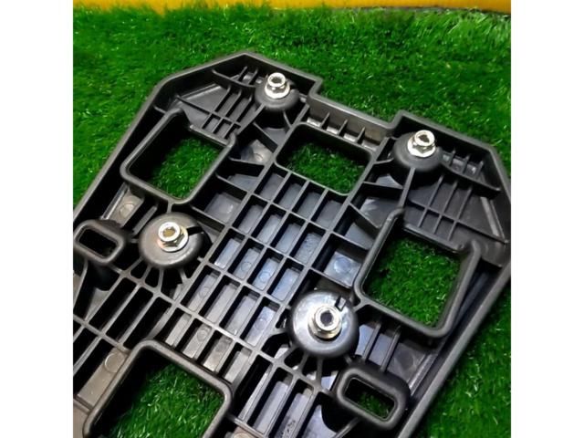 スズキ純正 Vストローム250/純正 トップケースベース