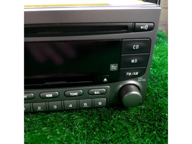 SUBARU純正 86201FE090 CD+MDチューナー