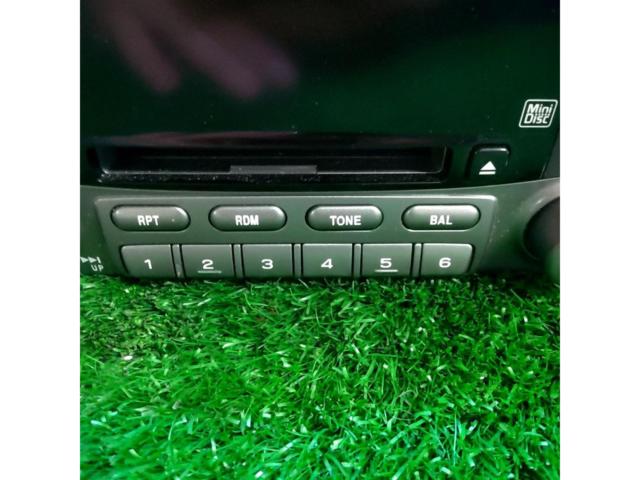 SUBARU純正 86201FE090 CD+MDチューナー