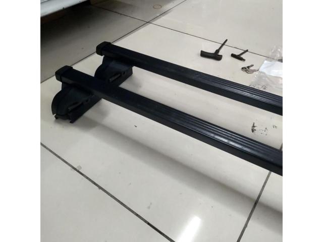 THULE ベースキャリア【レガシィアウトバック/BS系 ダイレクトルーフレール車】
