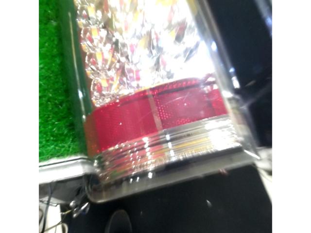 SONAR LEDテールレンズ【200系ハイエース】