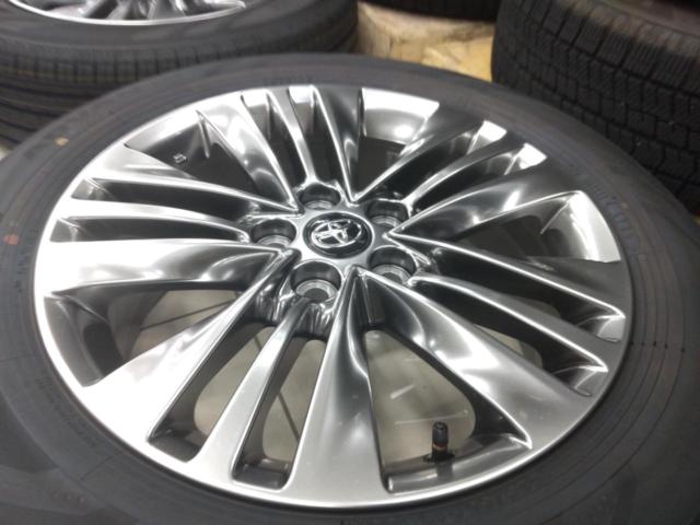 Toyota
Alphard/AGH40 series Z grade genuine wheels + YOKOHAMA
ADVAN
V03
