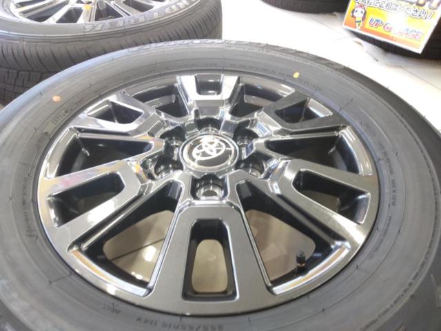 Toyota
250 Series Land Cruiser
VX grade genuine wheels + DUNLOP
GRANDTREK
AT23