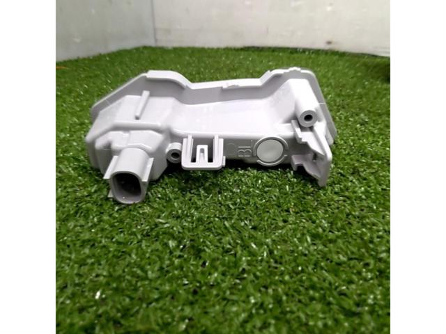 トヨタ ルーミー純正デイライト