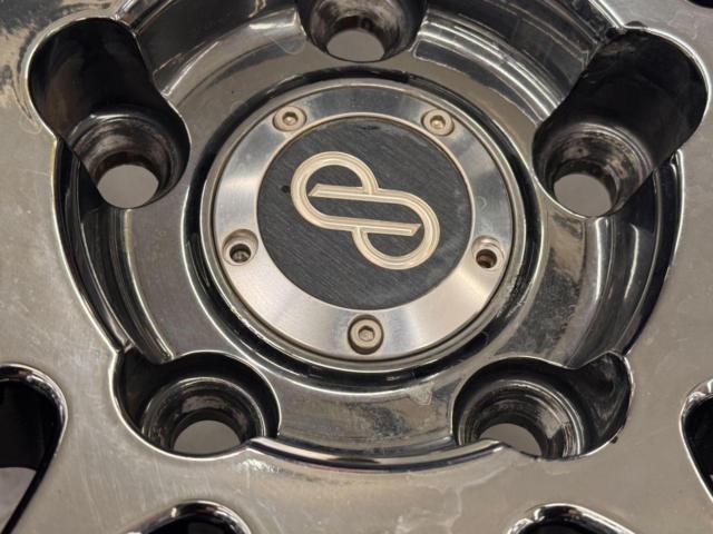 ENKEI
Racing
RS05
+
SAILUN
ATREZZO