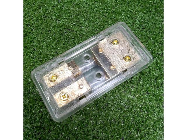 SHARK
WIRE
Fuse block