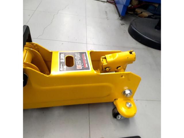 meltec F-85 油圧フロアージャッキ 2.25t