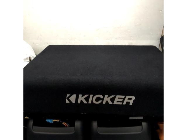 KICKER 48CVTDF122