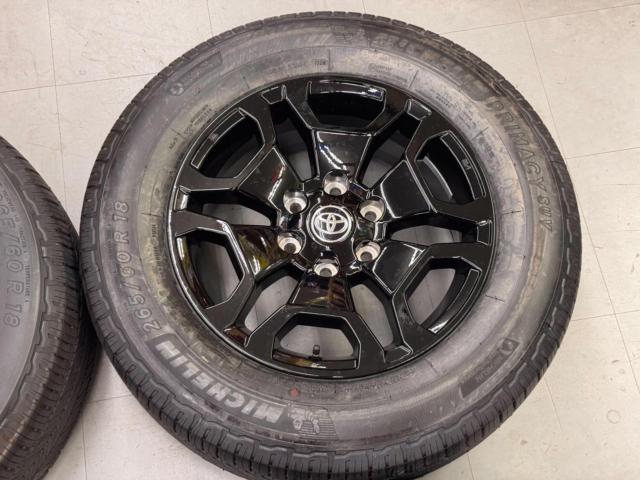 Toyota
240 Series Land Cruiser FJ Genuine Alloy Wheels + MICHELIN
PRIMACY
SUV
