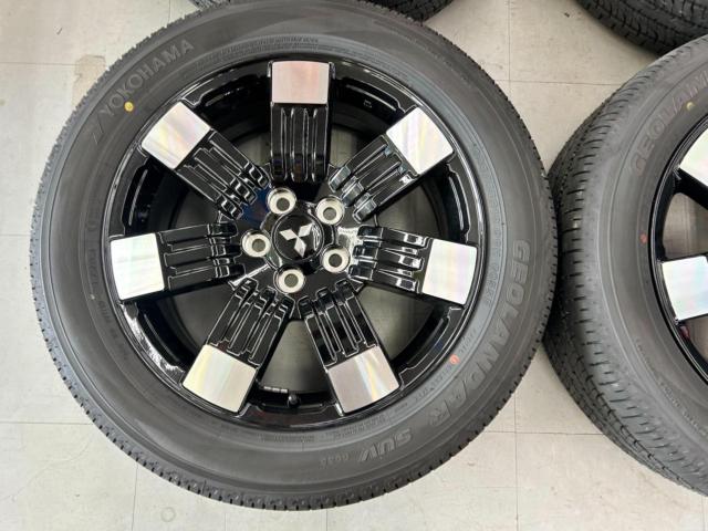 三菱デリカD:5後期 Pグレード純正ホイール+YOKOHAMA GEOLANDER SUV G055