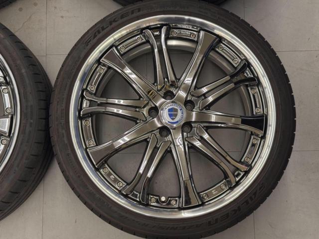 WORK
SCHWERT
SC6 + FALKEN
AZENIS
FK520