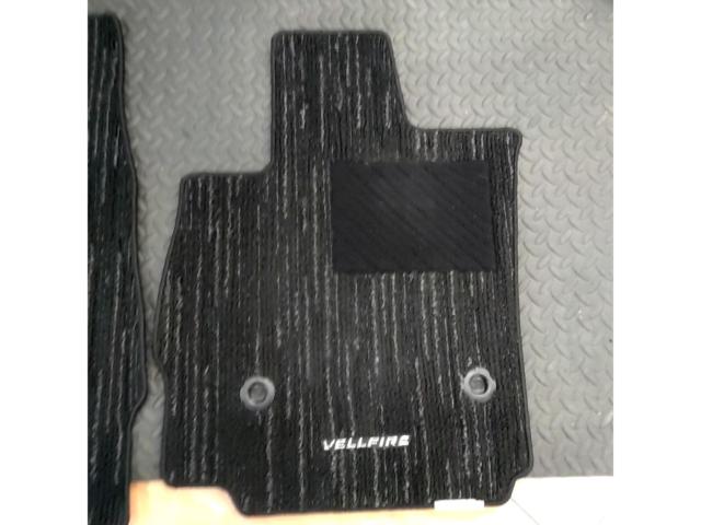 TOYOTA純正 フロアマット