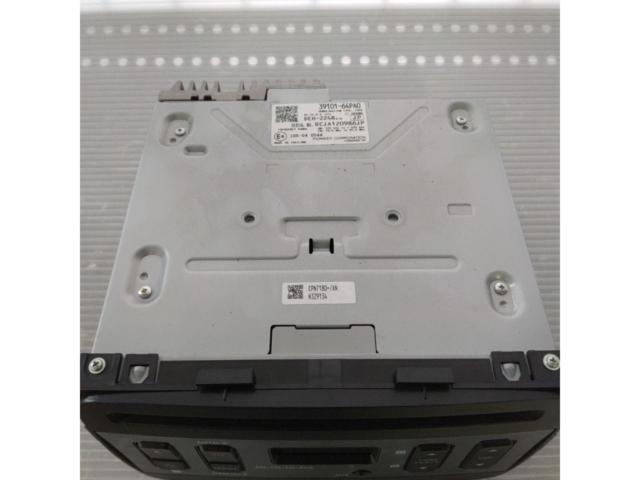 Genuine Suzuki parts
39101 - 64 PA0 / DEH - 2248 zs