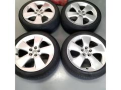 TOYOTA 【ZVW30】プリウス Sツーリング純正ホイール