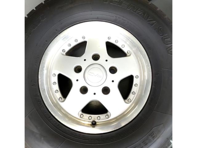 BRIDGESTONE CV
CV-928
(LAND
CRUISER
100) + GOODYEARICE
NAVI
SUV