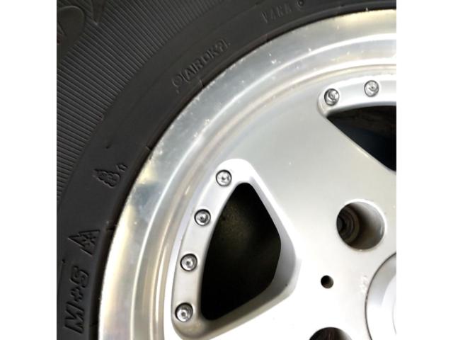 BRIDGESTONE CV
CV-928
(LAND
CRUISER
100) + GOODYEARICE
NAVI
SUV