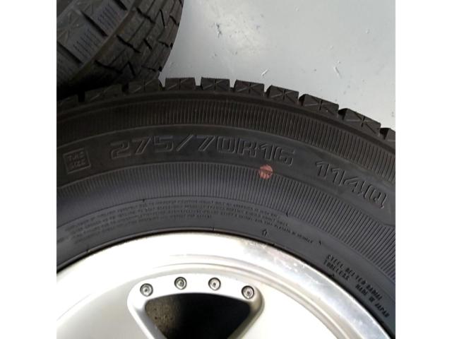 BRIDGESTONE CV
CV-928
(LAND
CRUISER
100) + GOODYEARICE
NAVI
SUV