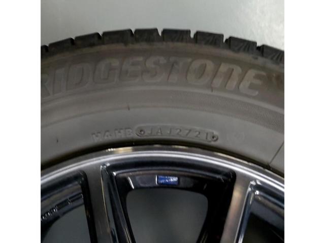 KYOHOSMACK
LAVINE + BRIDGESTONE BLIZZAK
VRX3