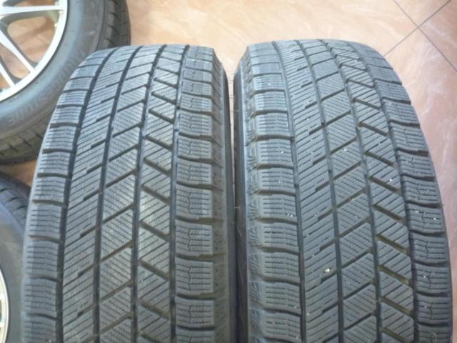 BRIDGESTONE
ECO
FORME
SE-18 + BRIDGESTONE
BLIZZAK
VRX3