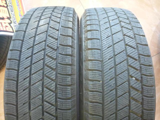 BRIDGESTONE
ECO
FORME
SE-18 + BRIDGESTONE
BLIZZAK
VRX3