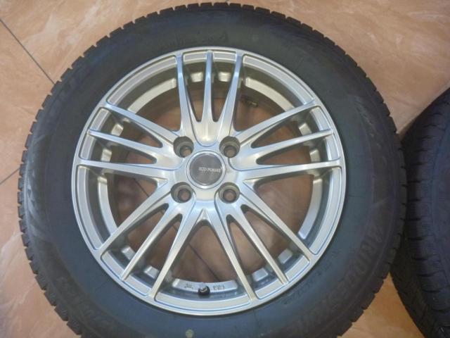 BRIDGESTONE
ECO
FORME
SE-18 + BRIDGESTONE
BLIZZAK
VRX3