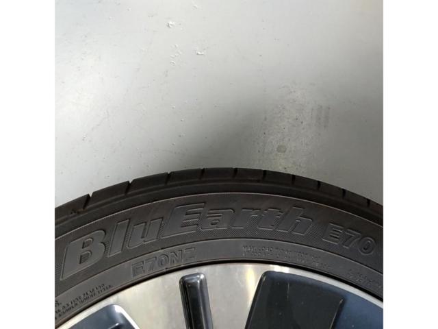 YOKOHAMA
BluEarth
E70