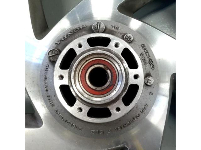 HONDA ゴールドウィング純正フロントホイールGL1800 【SC68】