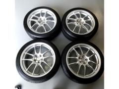 【ENKEI(エンケイ)】PerformanceLine(パフォーマンスライン) PF01 (5HOLE)+【TOYO】PROXES ComfortⅡ