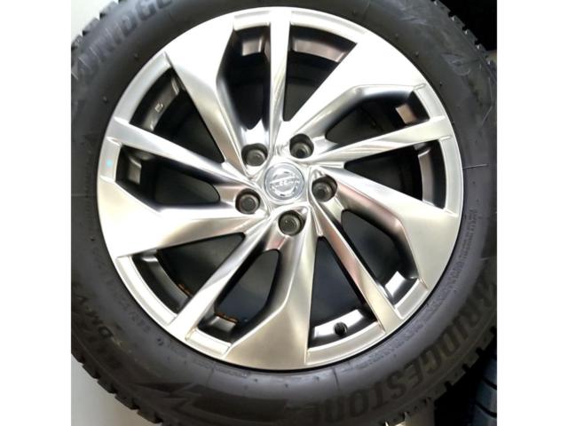 NISSAN
T32 X-TRAIL genuine wheels + BRIDGESTONE
BLIZZAK
DM-V3