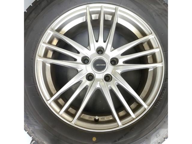 BRIDGESTONE ECO
FORME (Eco-form)
SE-18 + BRIDGESTONE BLIZZAK
VRX3