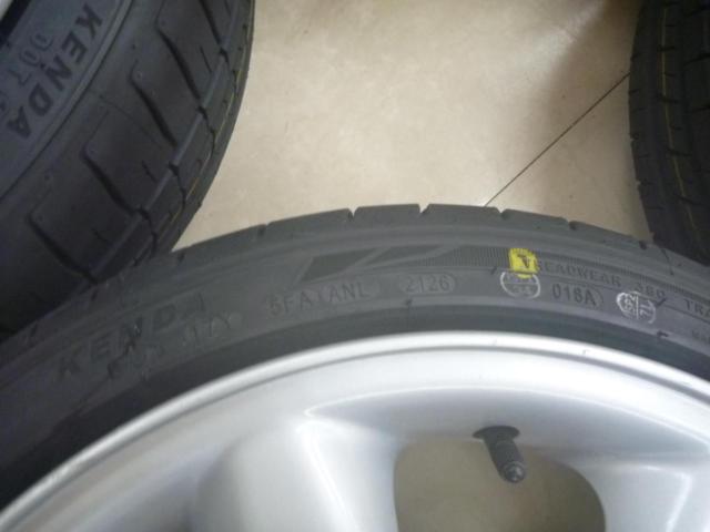  great tire new article set 
MINI
MINIR50 series genuine wheels
+
KENDA (Kenda)
KR 203
