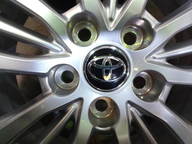 トヨタ純正(TOYOTA)  90系ヴォクシー純正ホイール  + TOYO PROXES J68