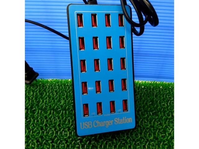 メーカー不明 USBチャージャーステーション WLX-A5+