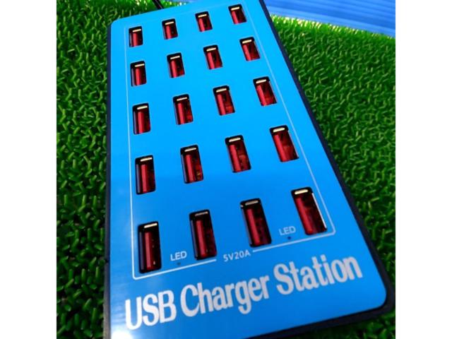 メーカー不明 USBチャージャーステーション WLX-A5+